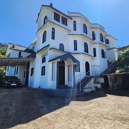 Hotel Bob Lesiure Ooty Exterior foto