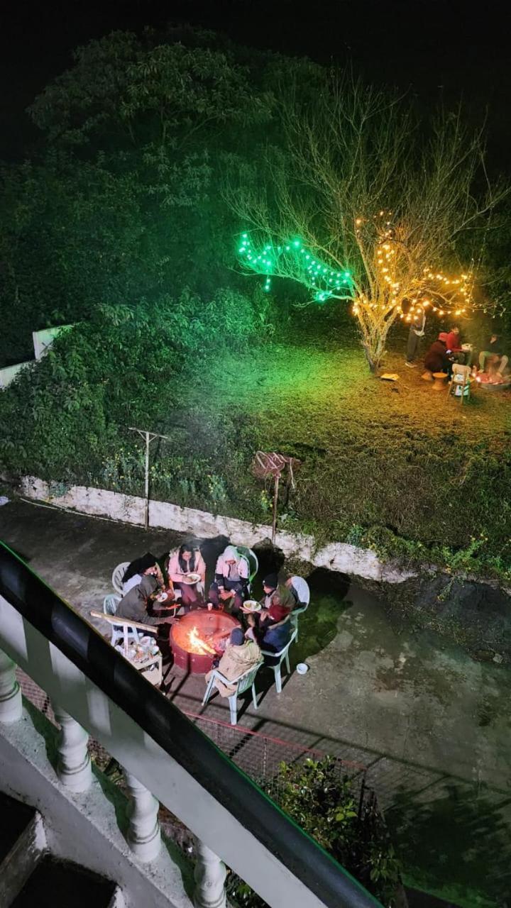 Hotel Bob Lesiure Ooty Exterior foto