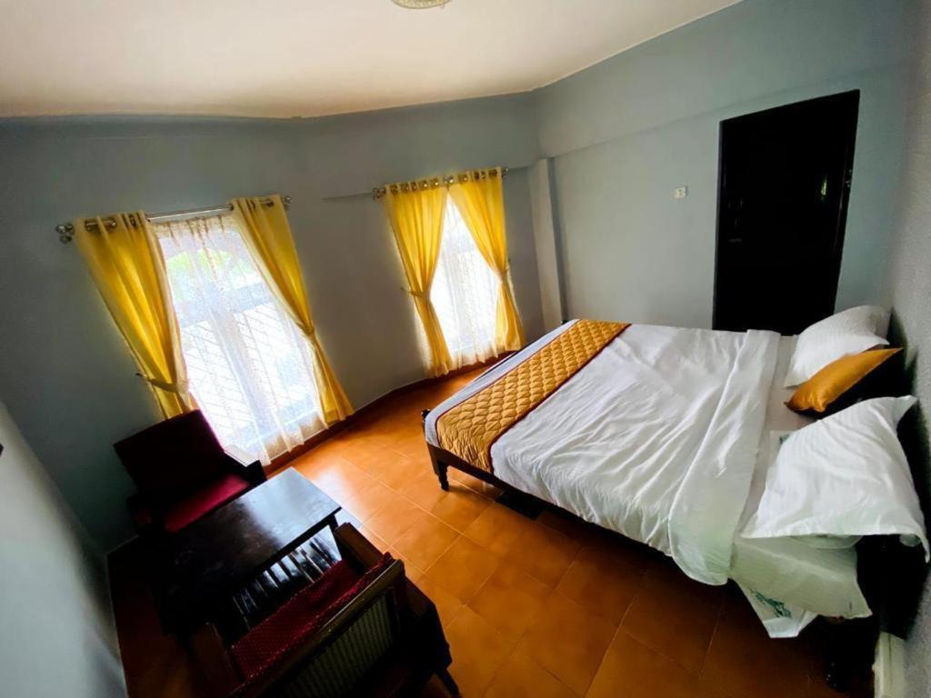 Hotel Bob Lesiure Ooty Exterior foto